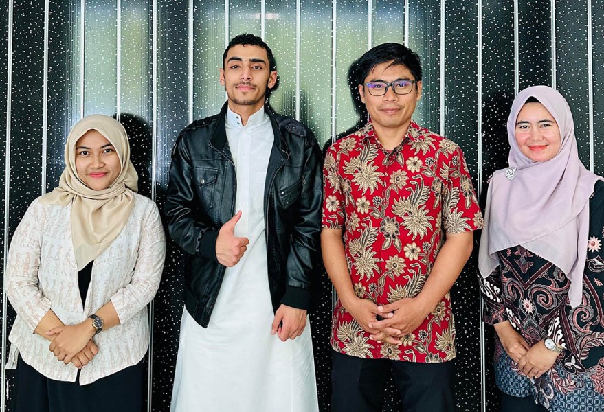 UM Sumatera Barat Sambut Abdo Sadeq Abdo Ahmed Saeed, Mahasiswa Farmasi Kedua Asal Yaman