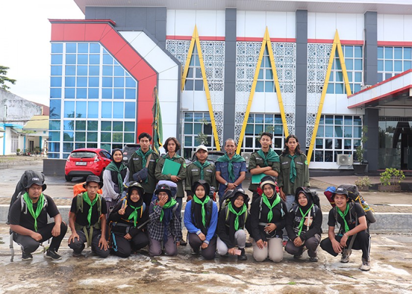 Pendakian Wajib Anggota Muda Mapala UM Sumatera Barat Tahun 2023
