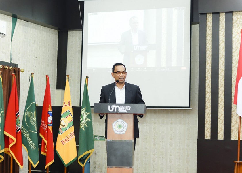 Seminar Nasional HKBN, Rektor UM Sumbar Bahas Model Pengurangan Resiko Bencana Berbasis PTMA