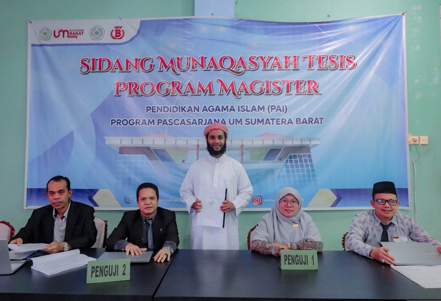 Sidang Munaqasah, Mahasiswa Asing UM Sumatera Barat Asal Yaman Teliti Kesesuaian Pendidikan Islam dan Kontemporer