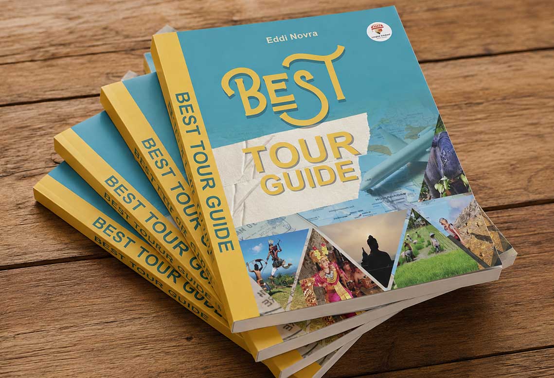 Dosen Pariwisata UM Sumatera Barat Eddi Novra Terbitkan Buku Best Tour Guide