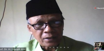 Webinar bersama Prof. Dr. Rusdy AM, LC.,MA. "Keutamaan Syawal Ber Umat Islam" 